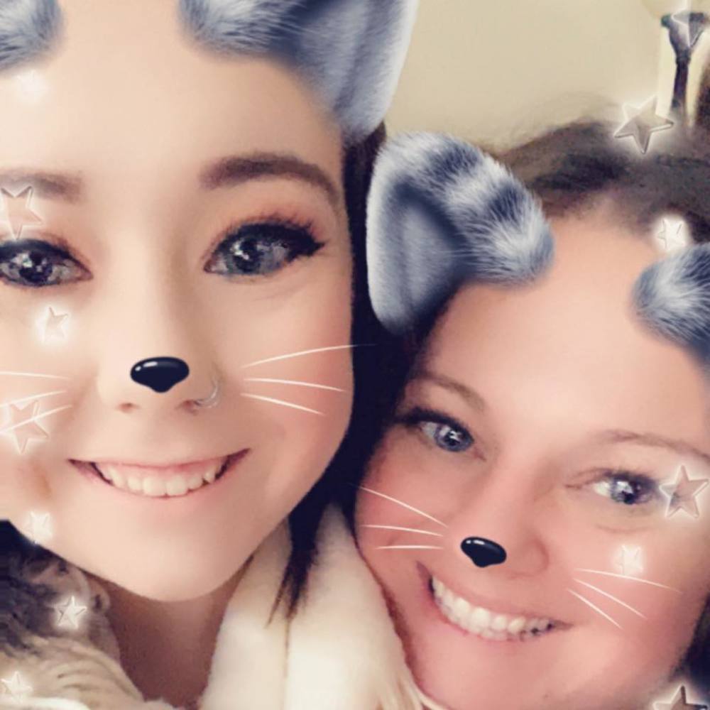 Meet your Posher, Cait